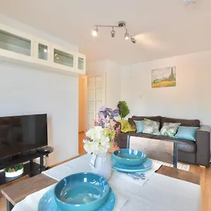  Apartment Silver Street